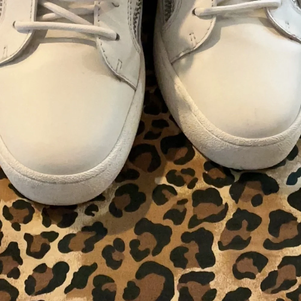 Giuseppe Zanotti Men’s White Leather Sneakers w/ Side Zippers